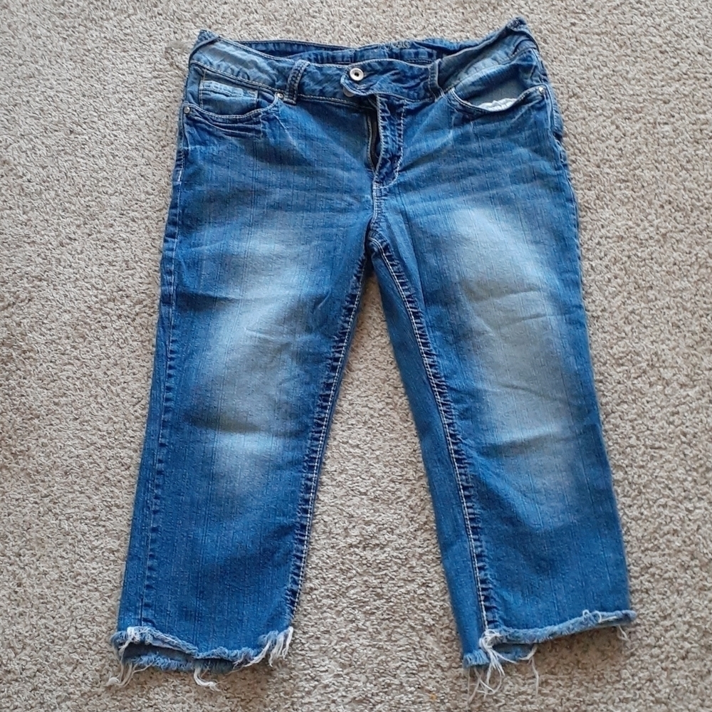 Myth of Jade cutoff capris, sz 12